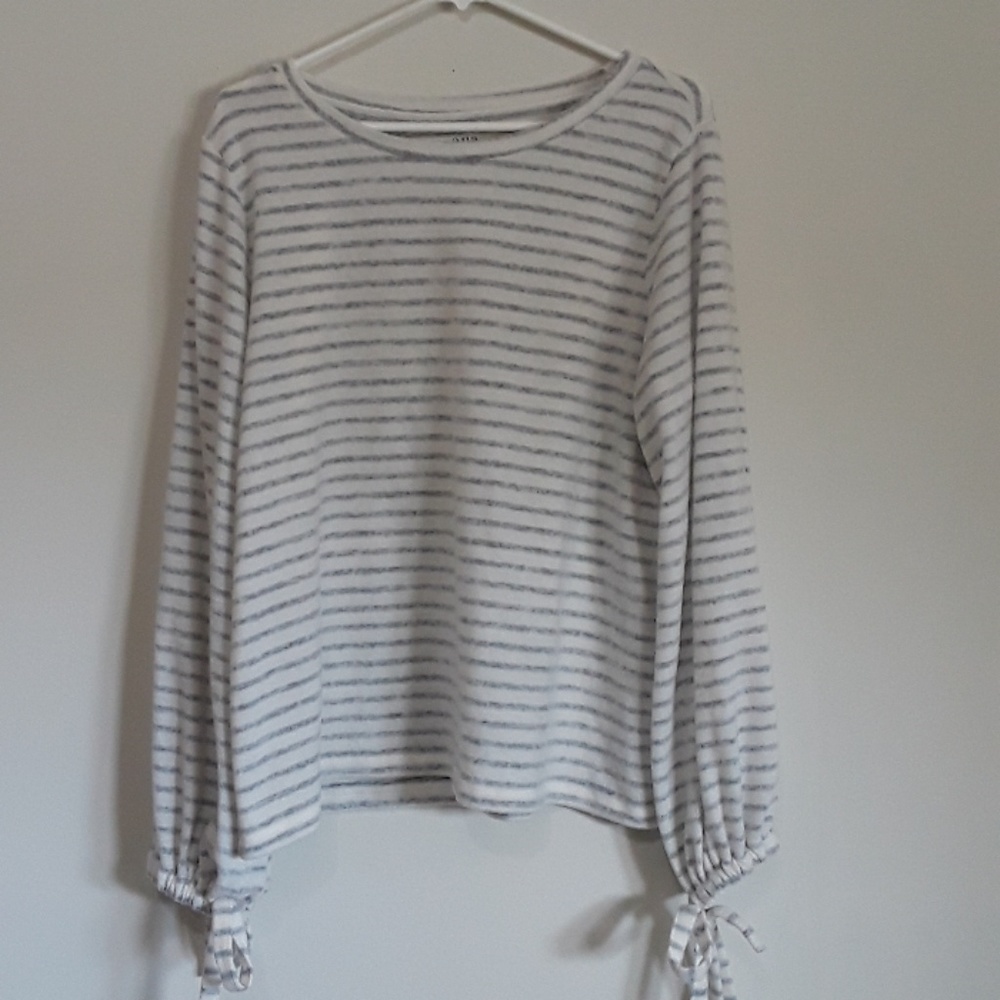 Grey striped long sleeve